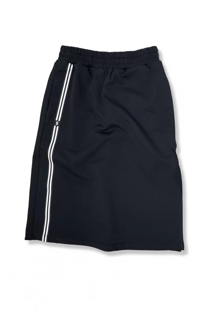 CHÂN VÁY XẺ DÂY VIỀN ĐEN