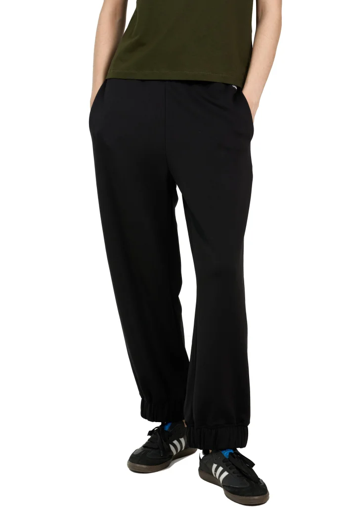 QUẦN JOGGER BO ỐNG ĐEN